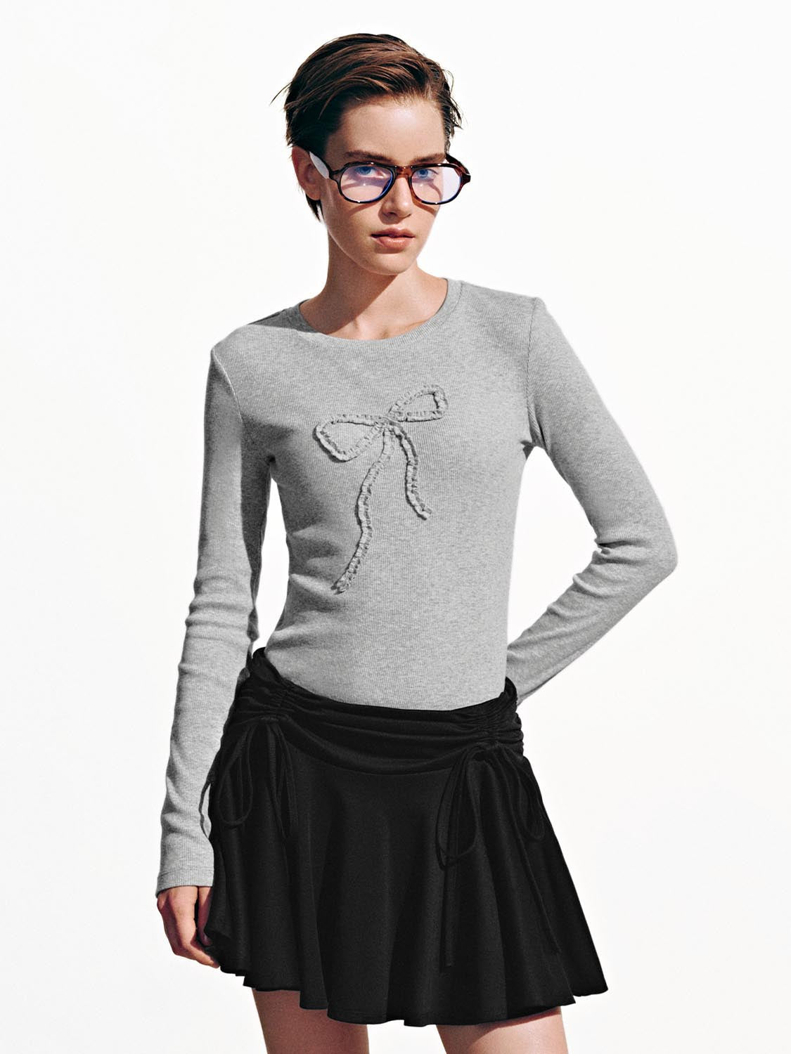 Flare Sleeve Bow Print T-Shirts