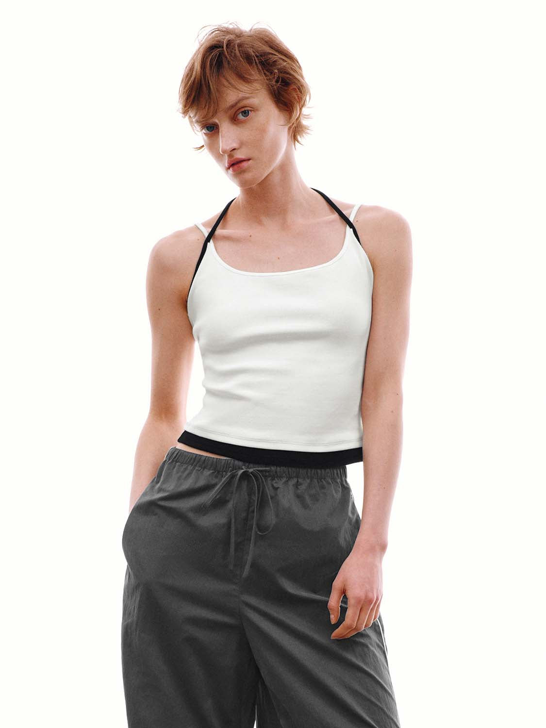 เสื้อกล้ามสายเดี่ยวผูกลายตัดกัน 2-in-1