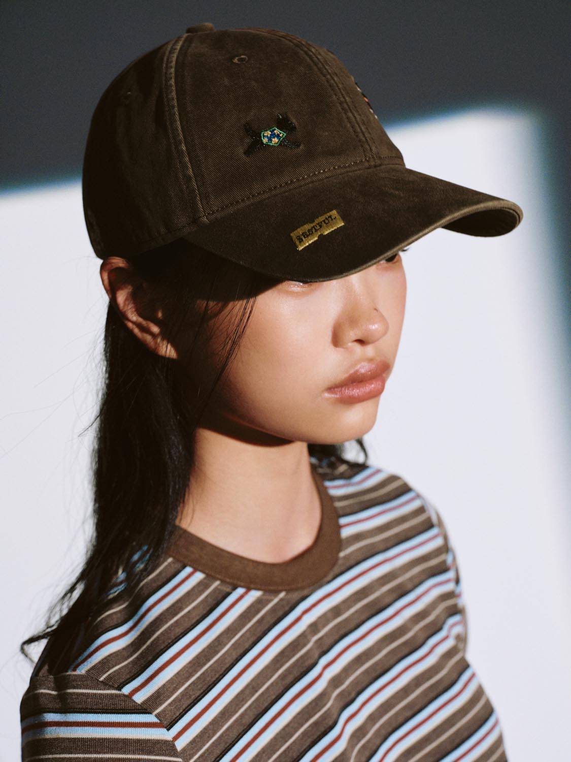 เสื้อยืดลายขวาง คอกลม