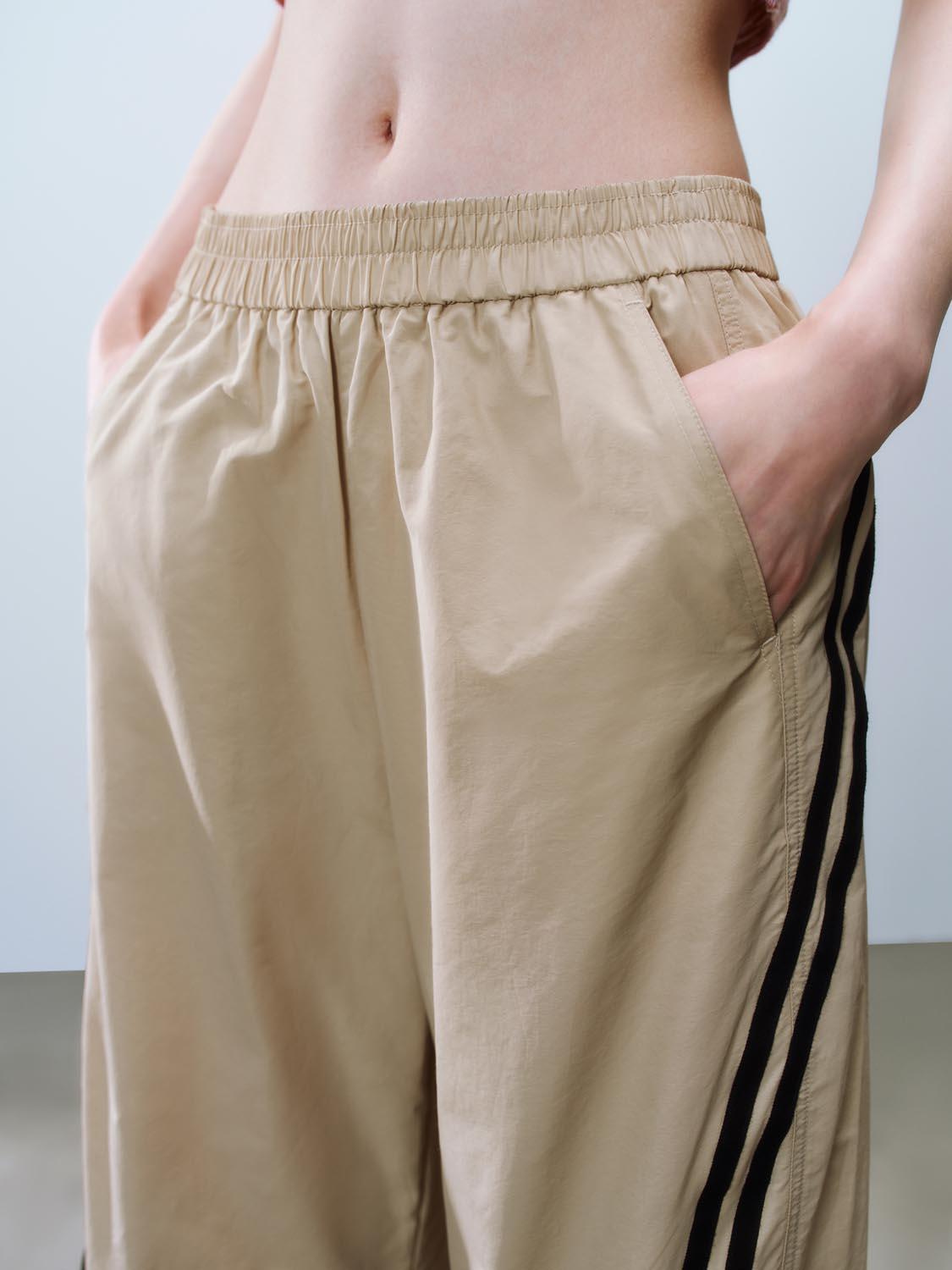 Contrast Trim Trousers