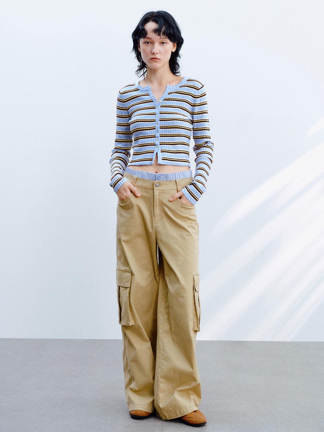 Wide-Leg Cargo Pants