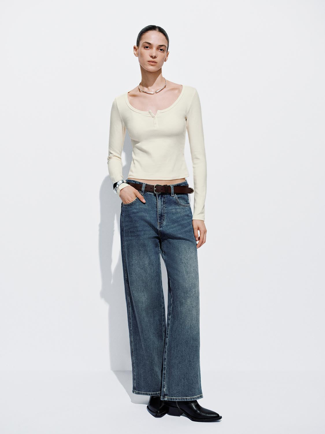 Wide Leg Jeans