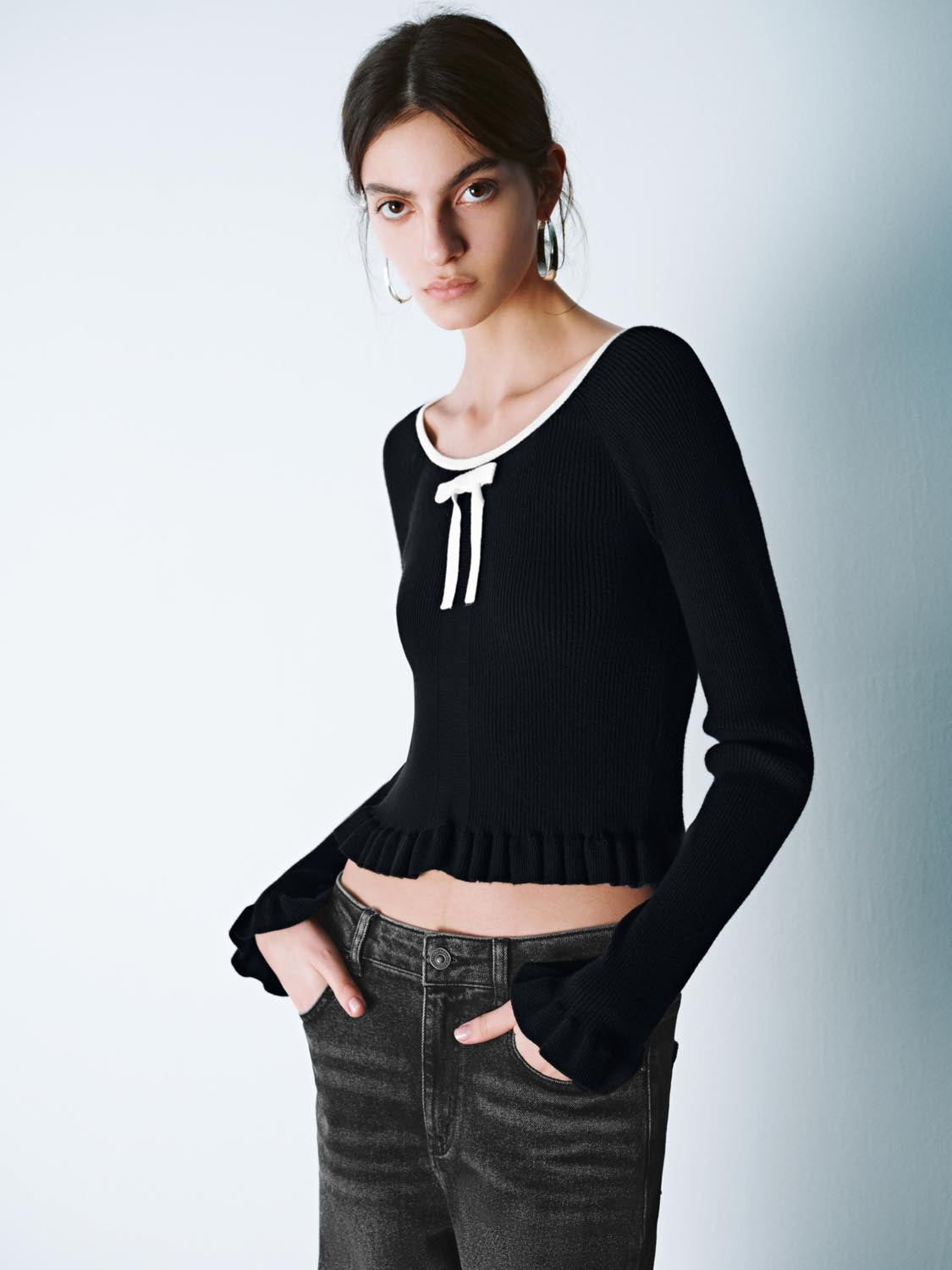 Ruffle Hem Knitted T-Shirts