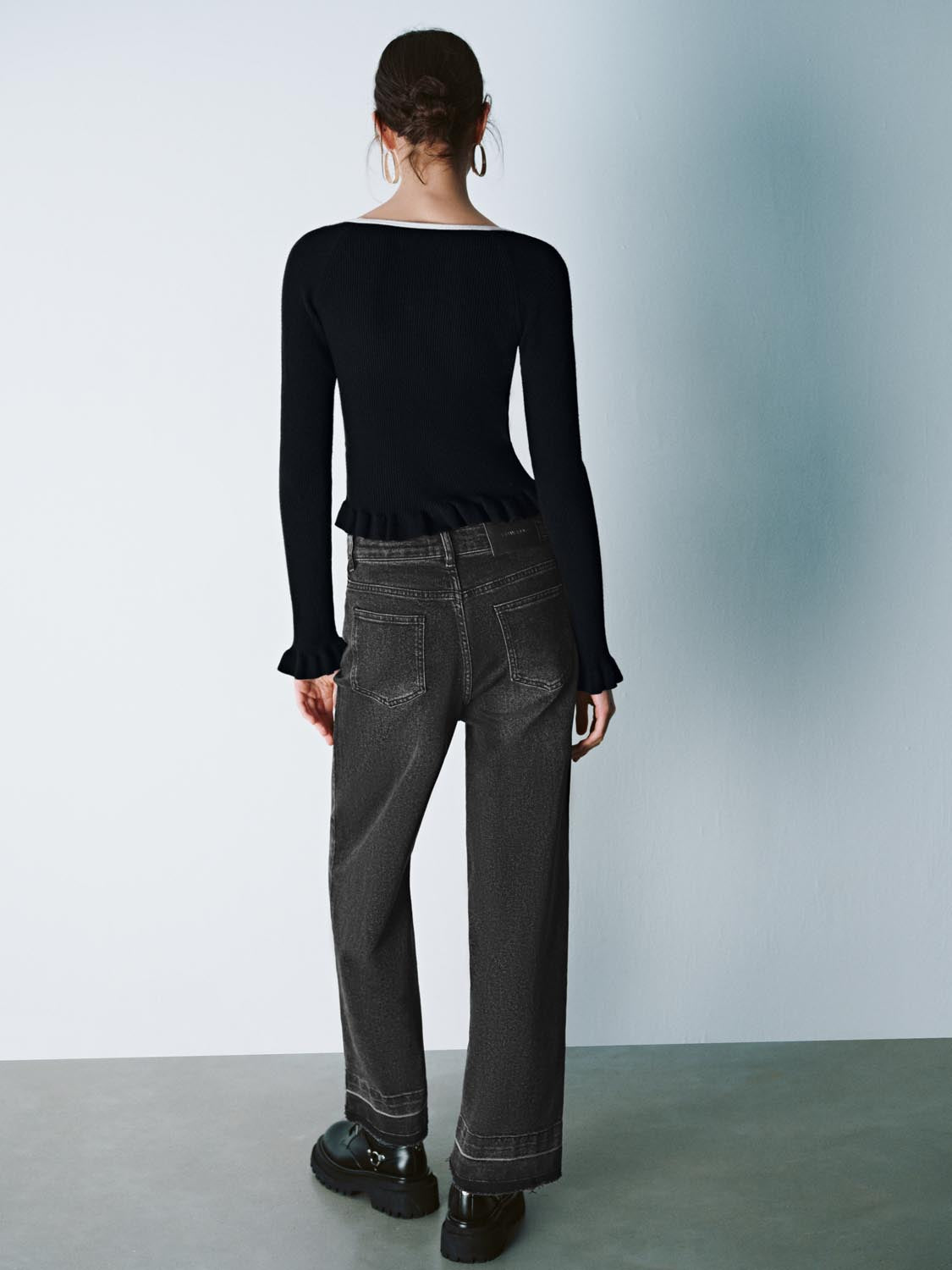 Ruffle Hem Knitted T-Shirts