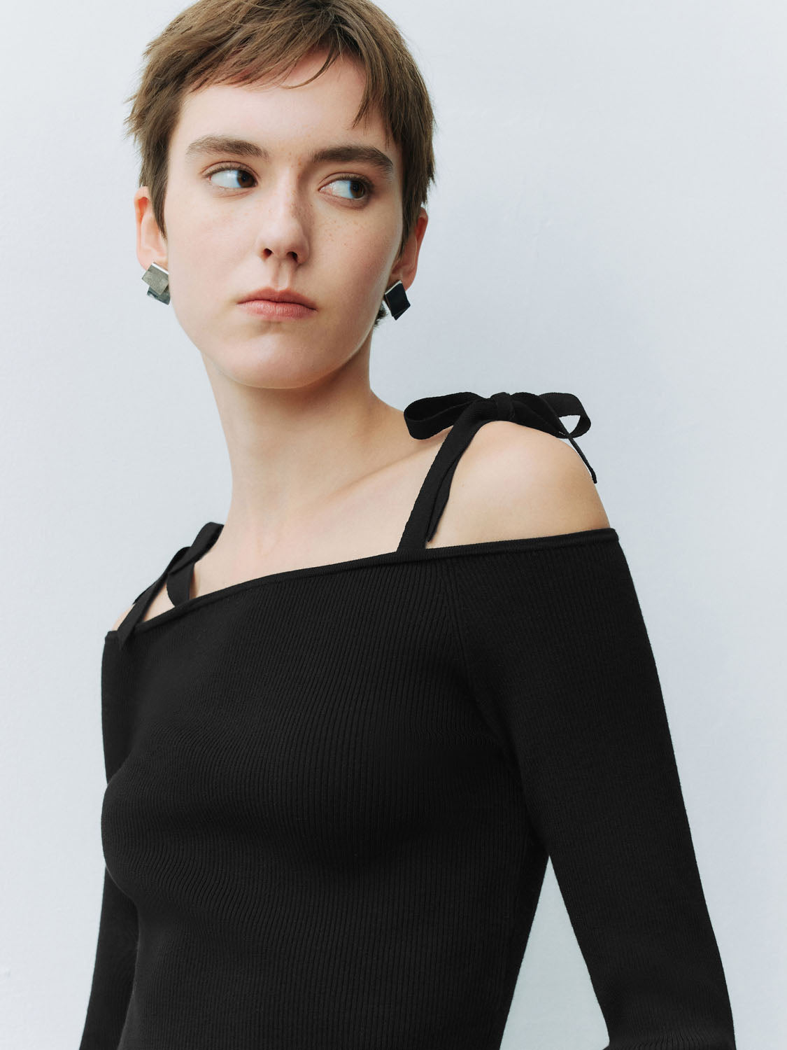 One Shoulder Knitted T-Shirts