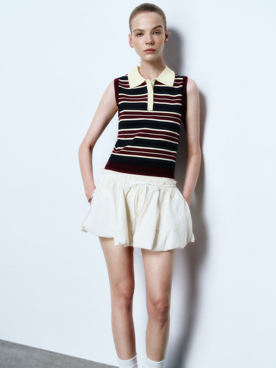 Sleeveless Striped Knitted T-Shirts