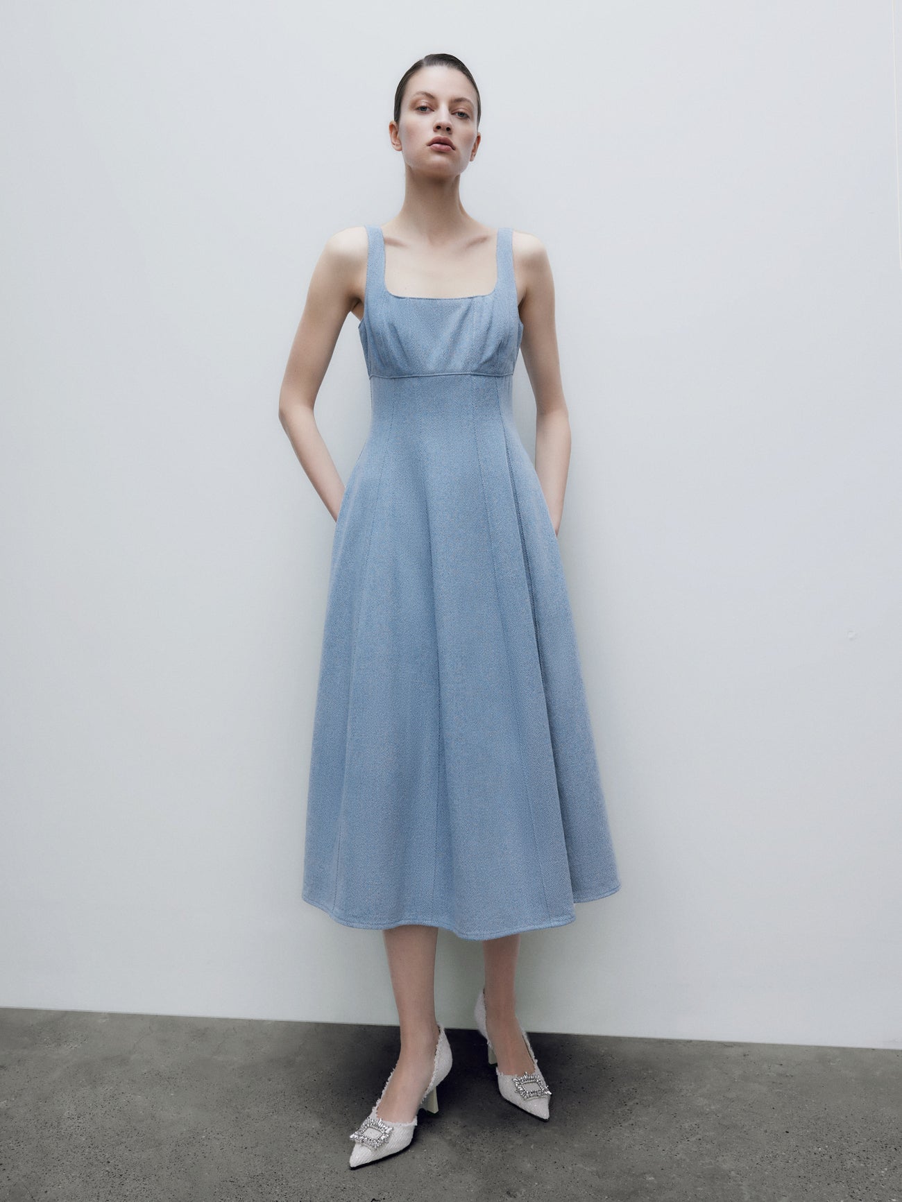 Sleeveless Square-cut Collar Denim Dress