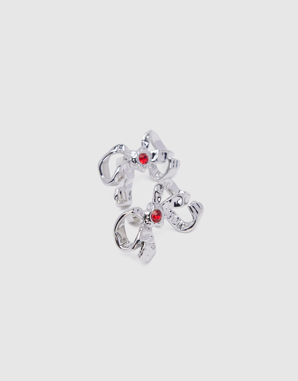 Boe Tie Earings With Crystals