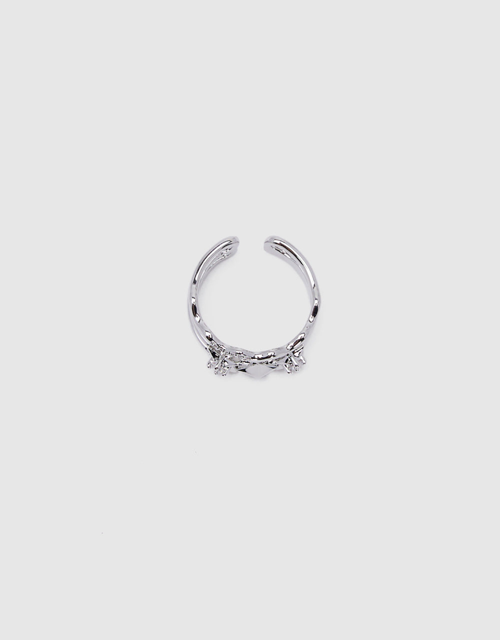 Open Fluid Ring With Crystals
