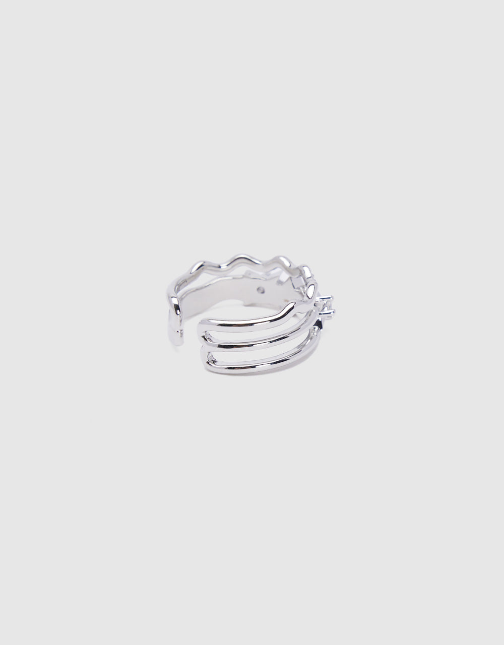 Open Fluid Ring With Crystals
