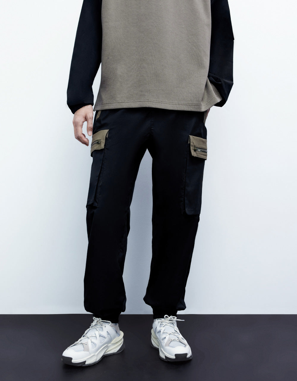 Mid-Waist Jogger Pants