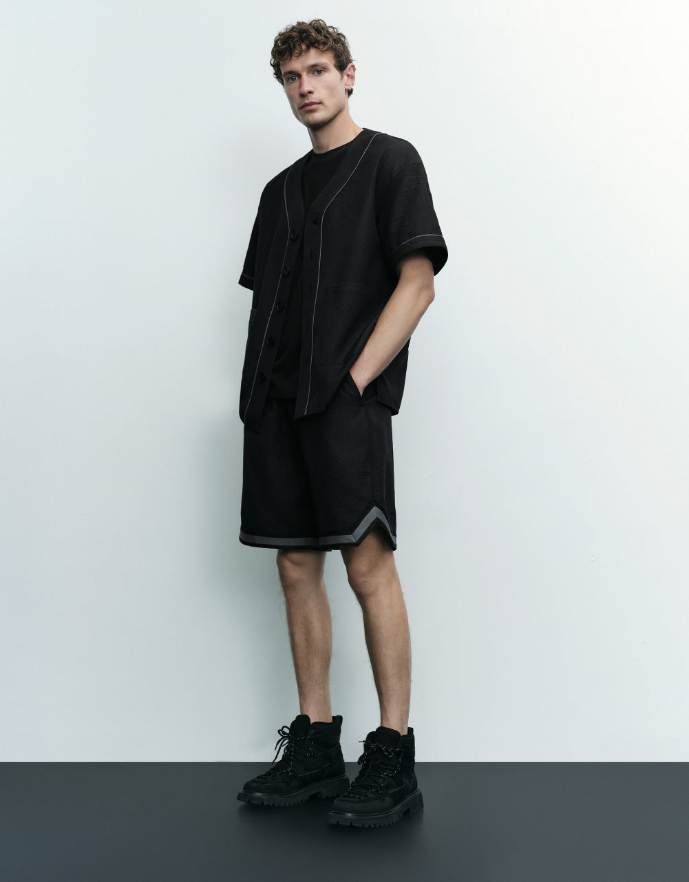 Two Tones Drawstring Hem Shorts