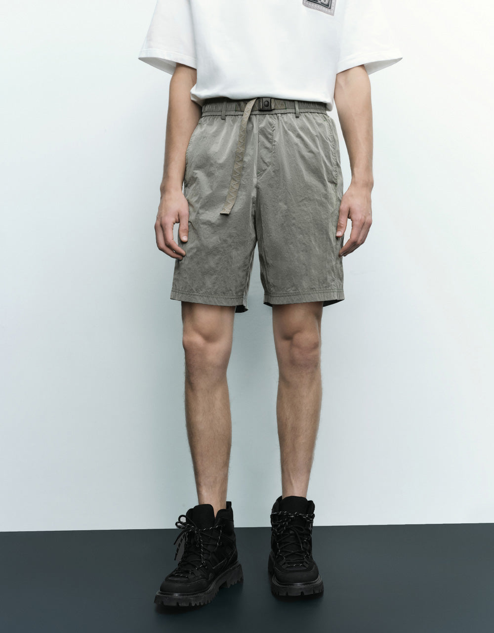 Drawstring Waist Shorts