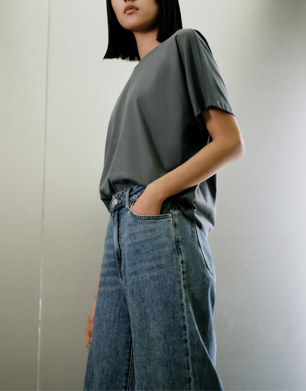 Standard Sleeve Crew Neck Regular T-Shirt