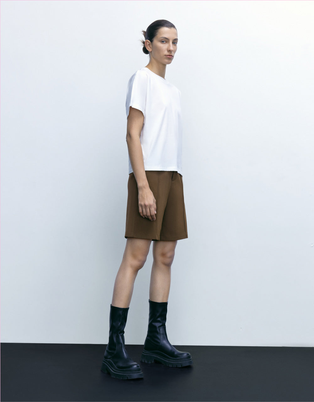 Standard Sleeve Crew Neck Regular T-Shirt