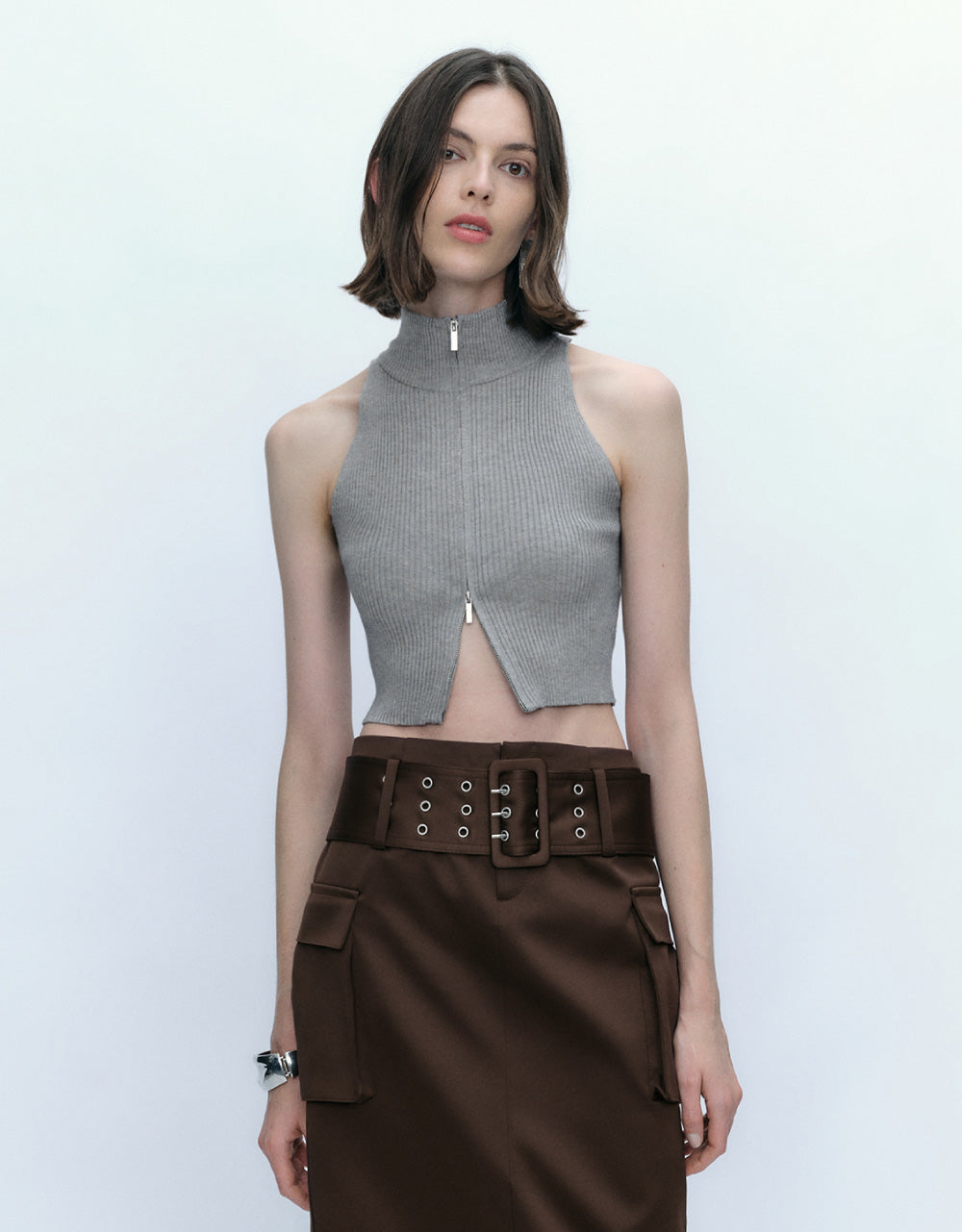 Sleeveless Knitted Cardigan
