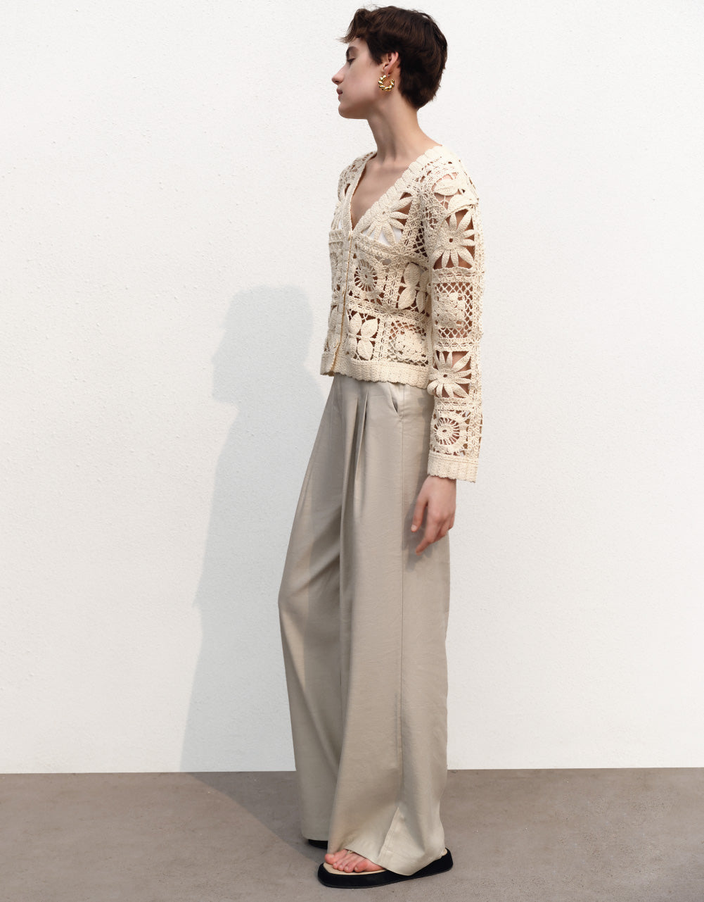 Straight V-Neck Knitted Cardigan