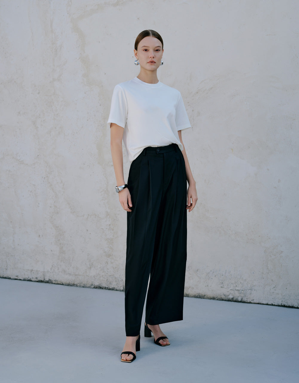 Plain Crew Neck Loose T-Shirt