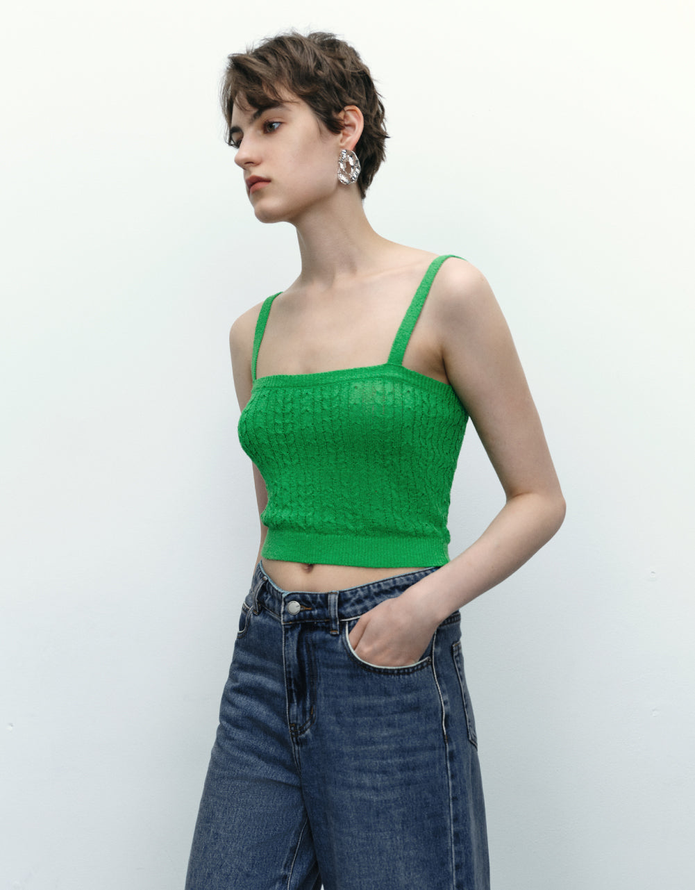 Sleeveless Cable Knitted Top
