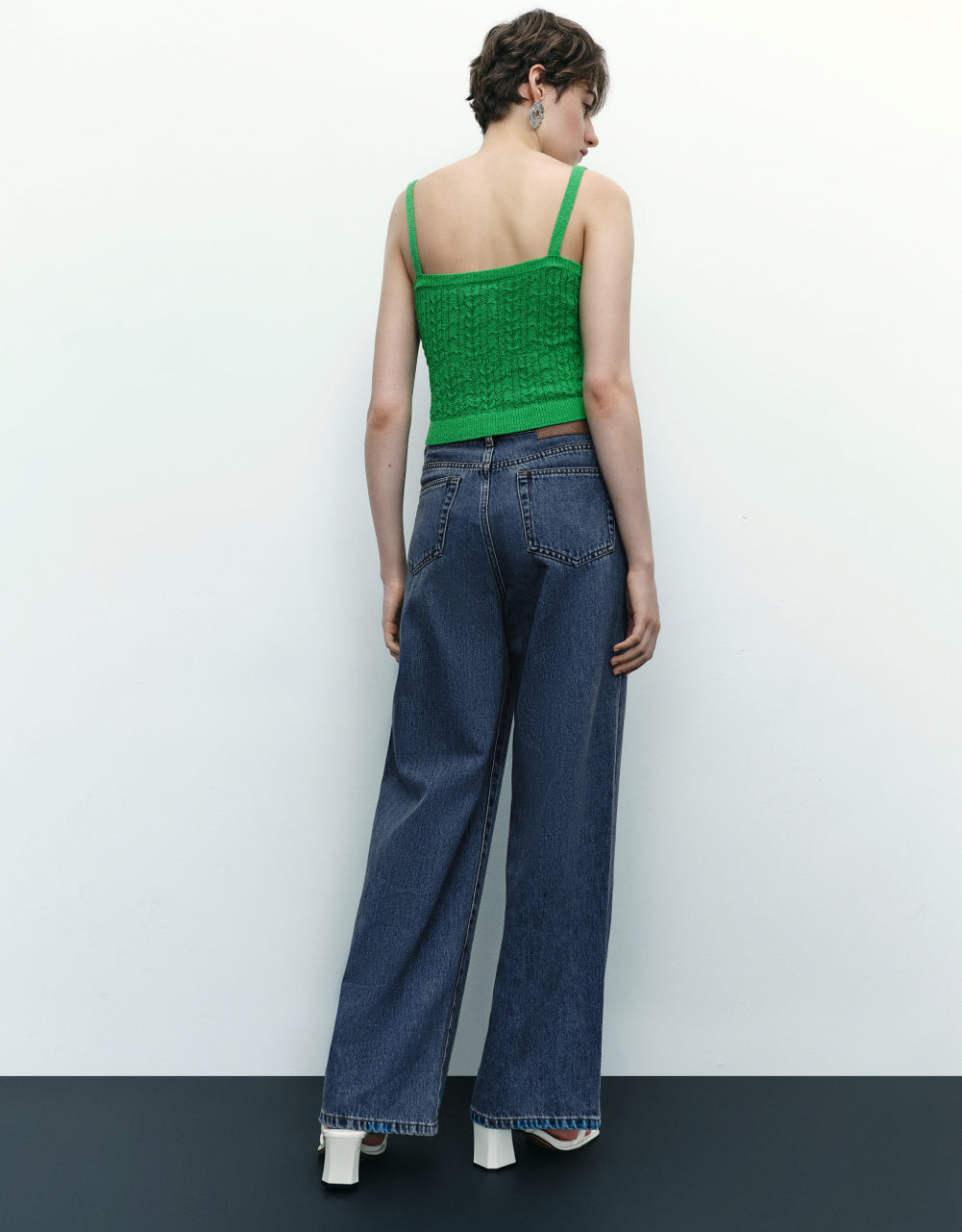 Sleeveless Cable Knitted Top