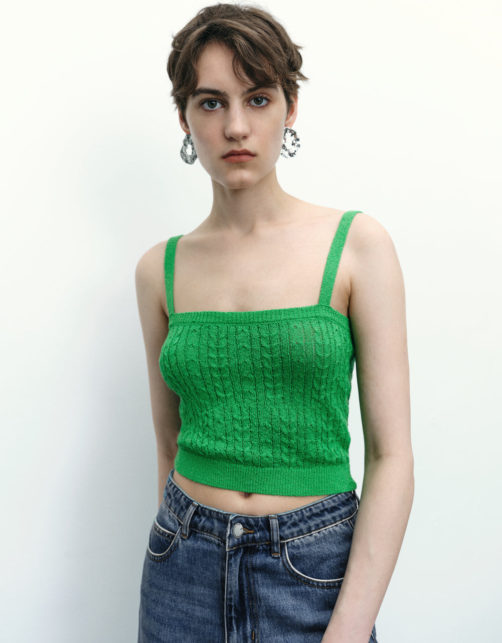 Sleeveless Cable Knitted Top