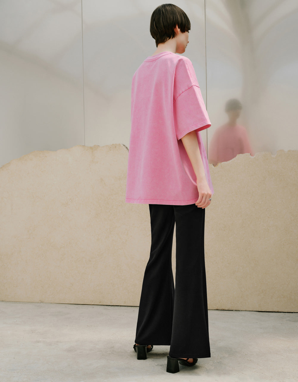 Graphic Drop Shoulder Loose T-Shirt